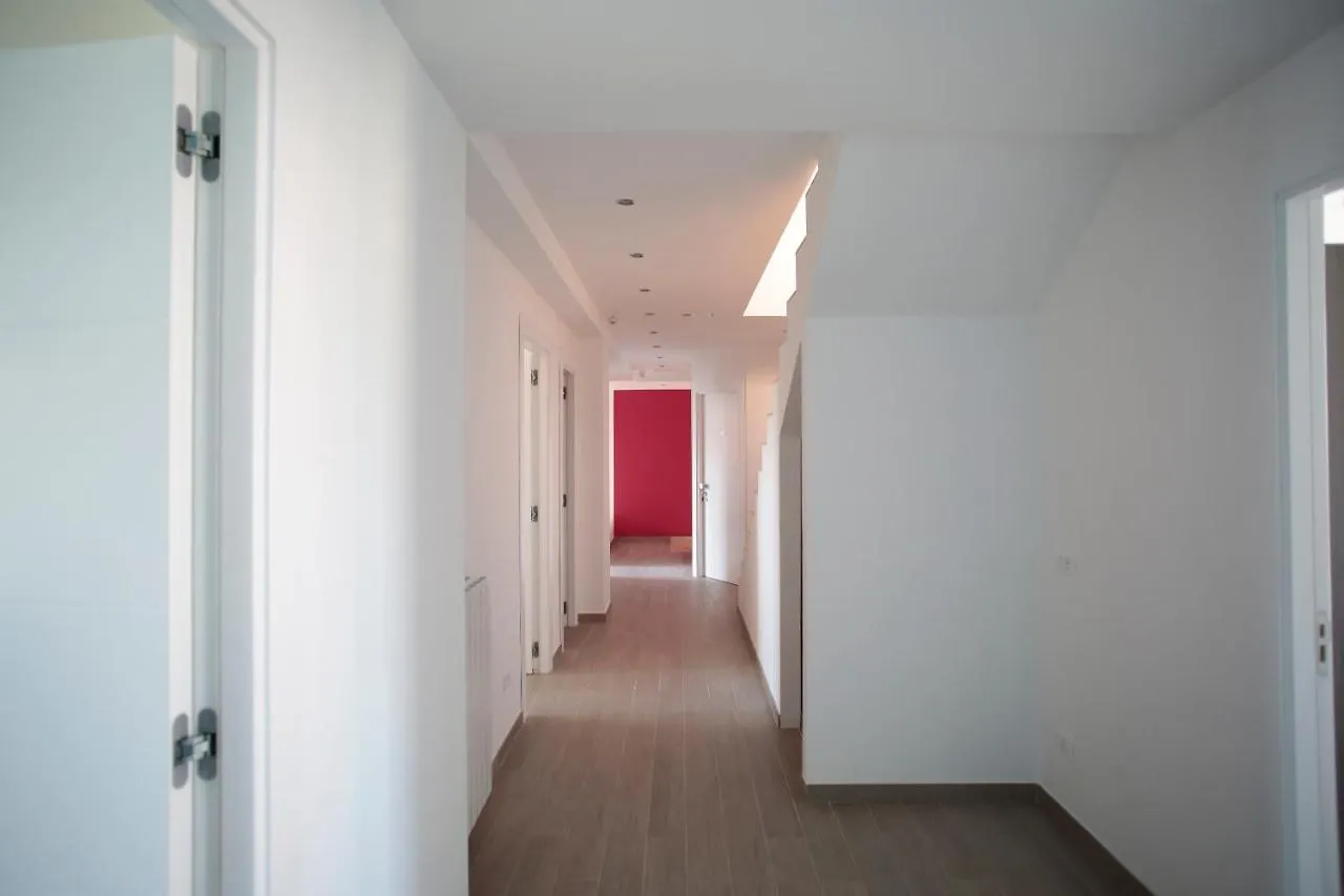 Sud Est Guest House Bed & Breakfast